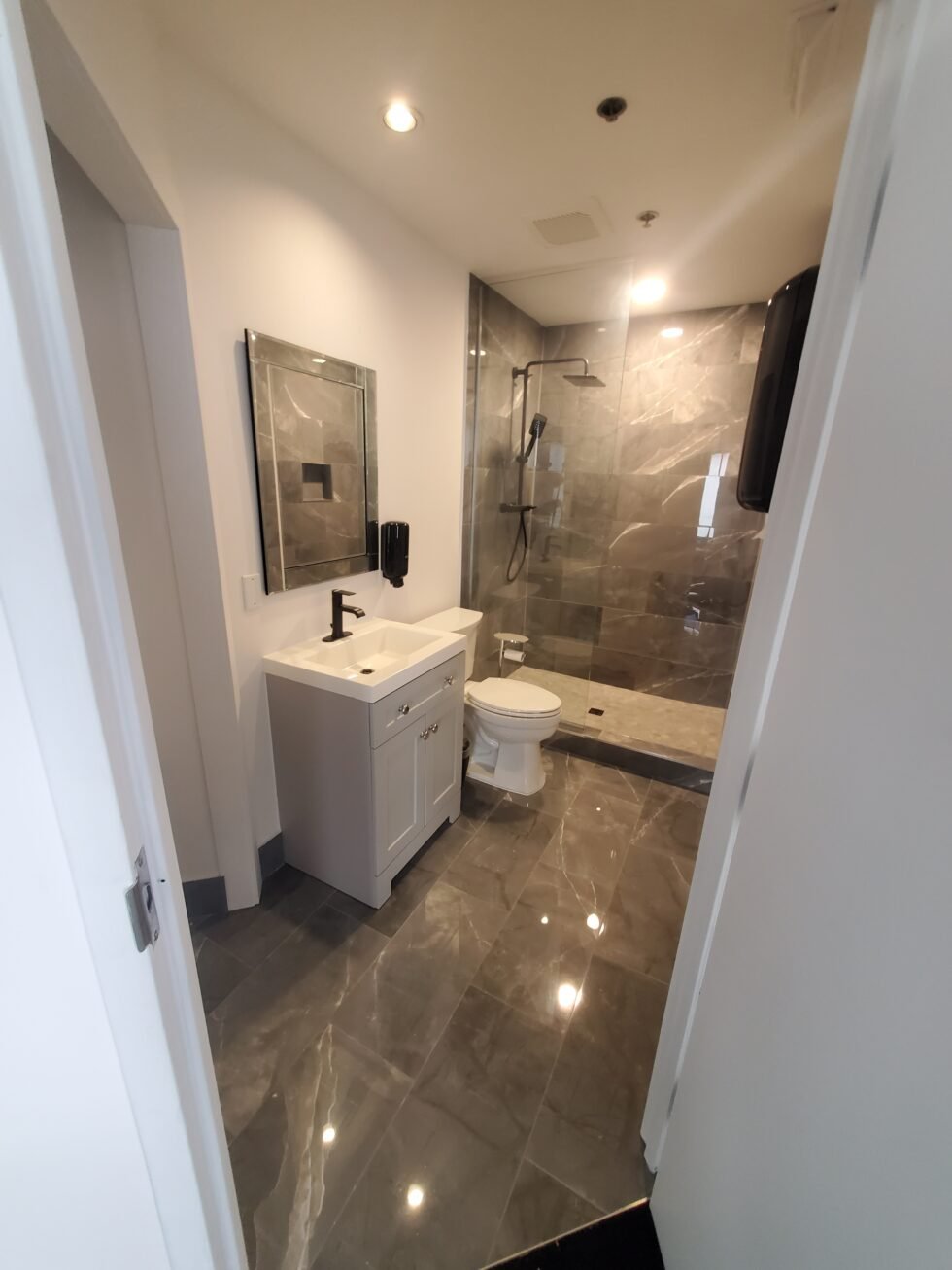 About Us | Alayan Flooring and Renovations